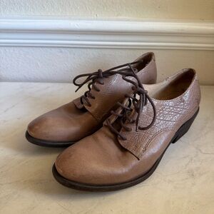Frye Tan Carson Oxfords